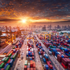 印尼在应对全球不确定性中的保税物流中心作用与意义 The Role and Benefits of Bonded Logistics Centers in Indonesia Amid Global Uncertainty